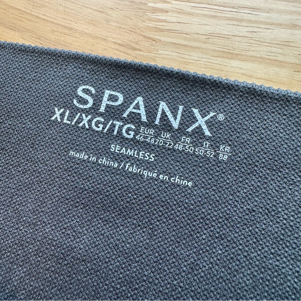 SPANX Compression Legging Size XL Gray / Green Seamless Yoga Slimming Pant - Picture 3 of 8